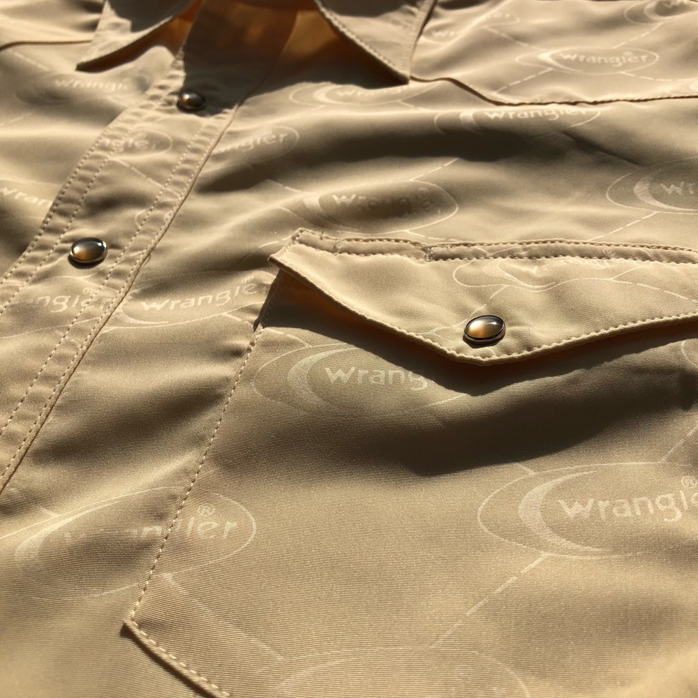 Wrangler Western Pattern Imprint Snap Button Shirt